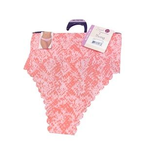 NWT Secret Treasure,Thong,Pink, Scallop No Show